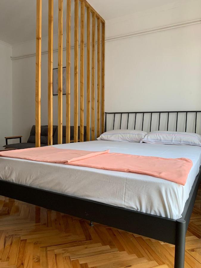 Comfy Studio - 1 Minute Walk To Delta Planet Nis Ngoại thất bức ảnh