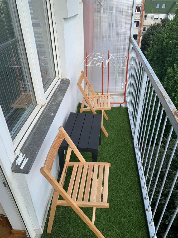 Comfy Studio - 1 Minute Walk To Delta Planet Nis Ngoại thất bức ảnh